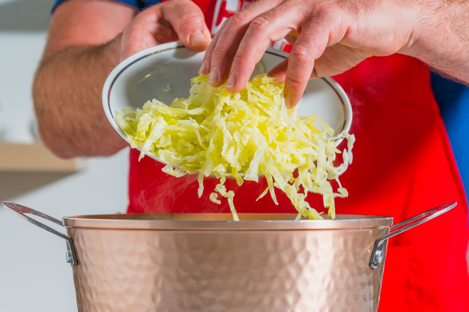 Adicione a Couve para Confeccionar o Arroz do Cozido 