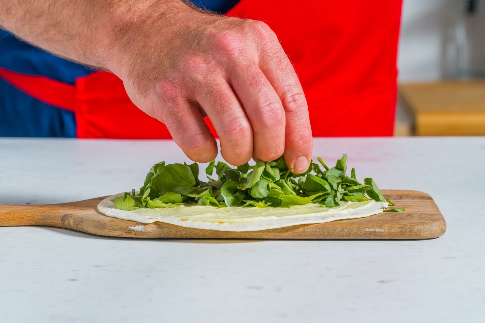 Polvilhe com Agriões para Confeccionar os Wraps de Atum da Cigala