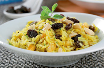 Arroz de Caril com Amêndoas e passas da cigala