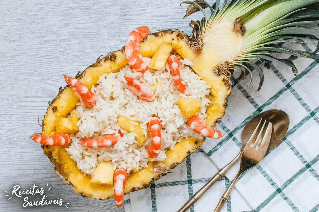 arroz no abacaxi de receitas saudáveis cigala