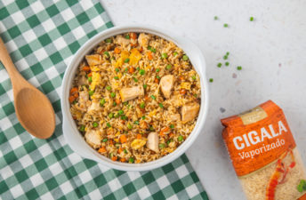 arroz frito chinês de frango com arroz vaporizado de receitas saudáveis cigala
