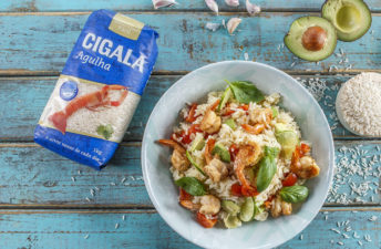 arroz fresco de camarão e abacate da cigala