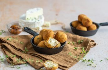 croquetes de arroz integral com camembert