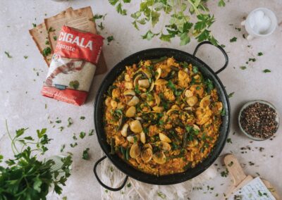 Receita de paella de frango e marisco