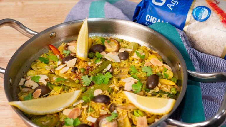 Foto de Paella de legumes: receita saudável e fácil