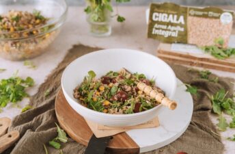 imagen receta Salada de arroz e atum: receita fácil e deliciosa