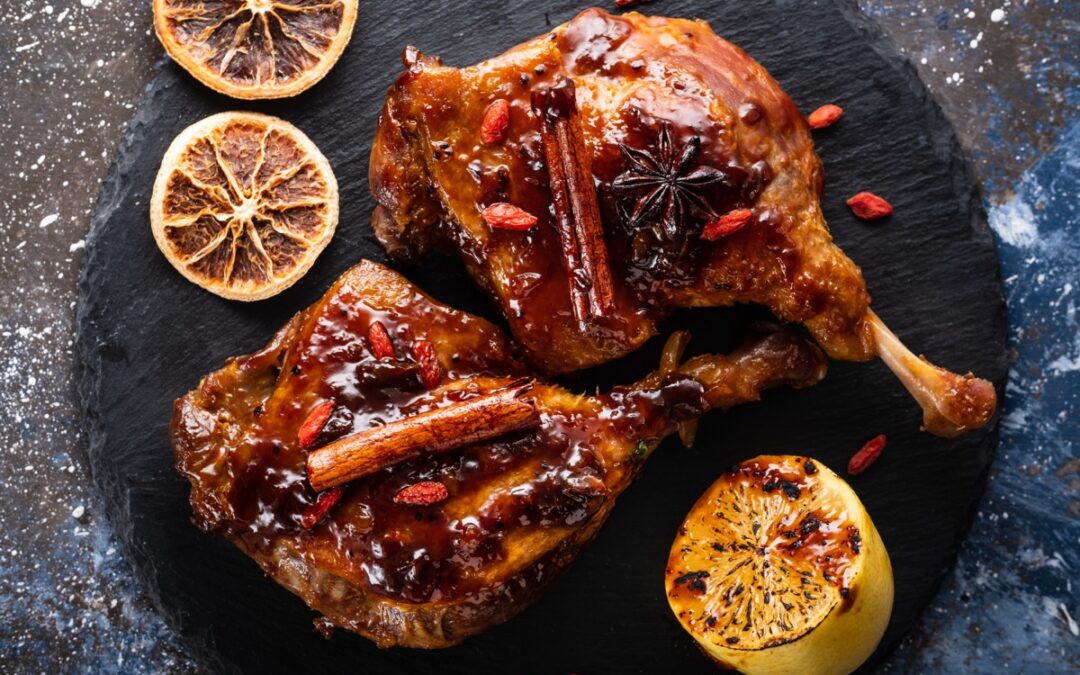 O que é confit? Descubra a técnica que transforma alimentos em iguarias